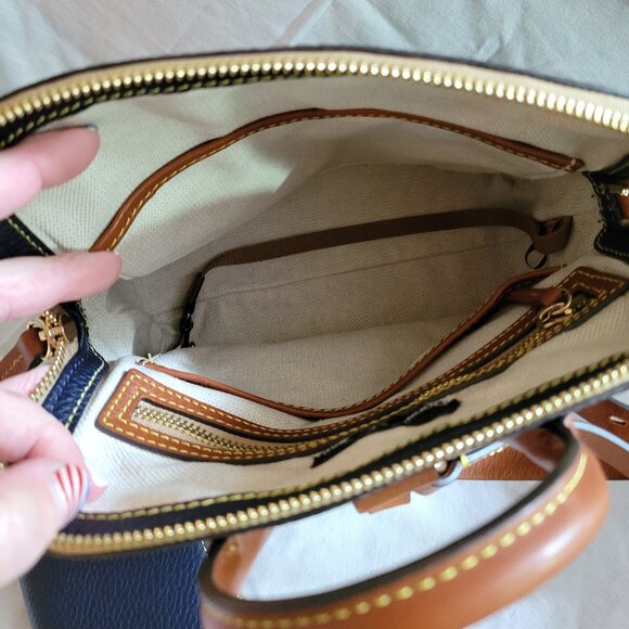 DOONEY & BOURKE Backpack with Zip Around Wallet Navy Blue Pebble Grain Leather - Picture 3 of 6